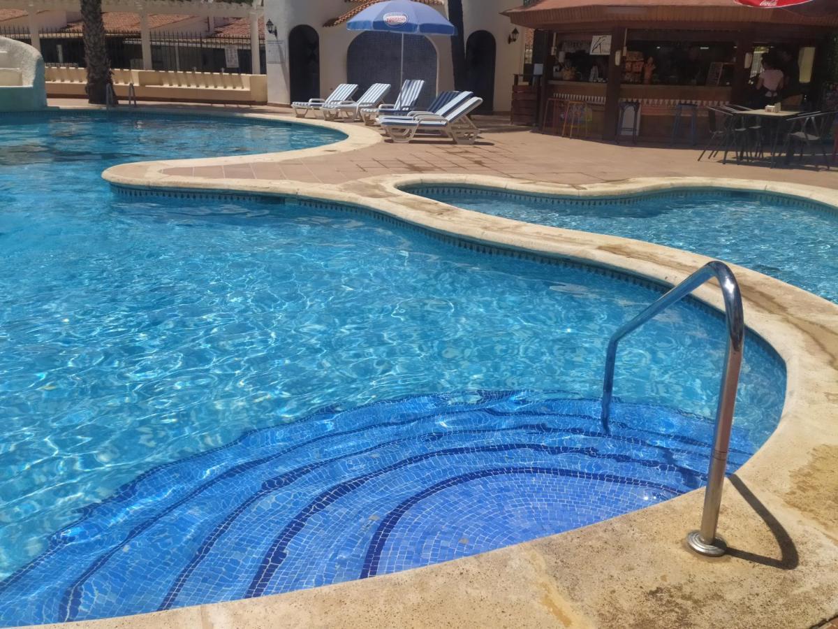 El Retiro Piscina-chiringuito * Denia